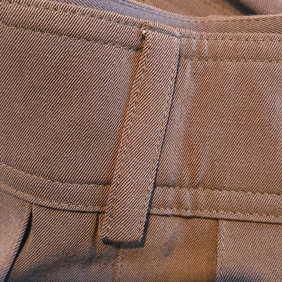 Gianni Versace 100% wool pleated shorts - Picture 10 of 10